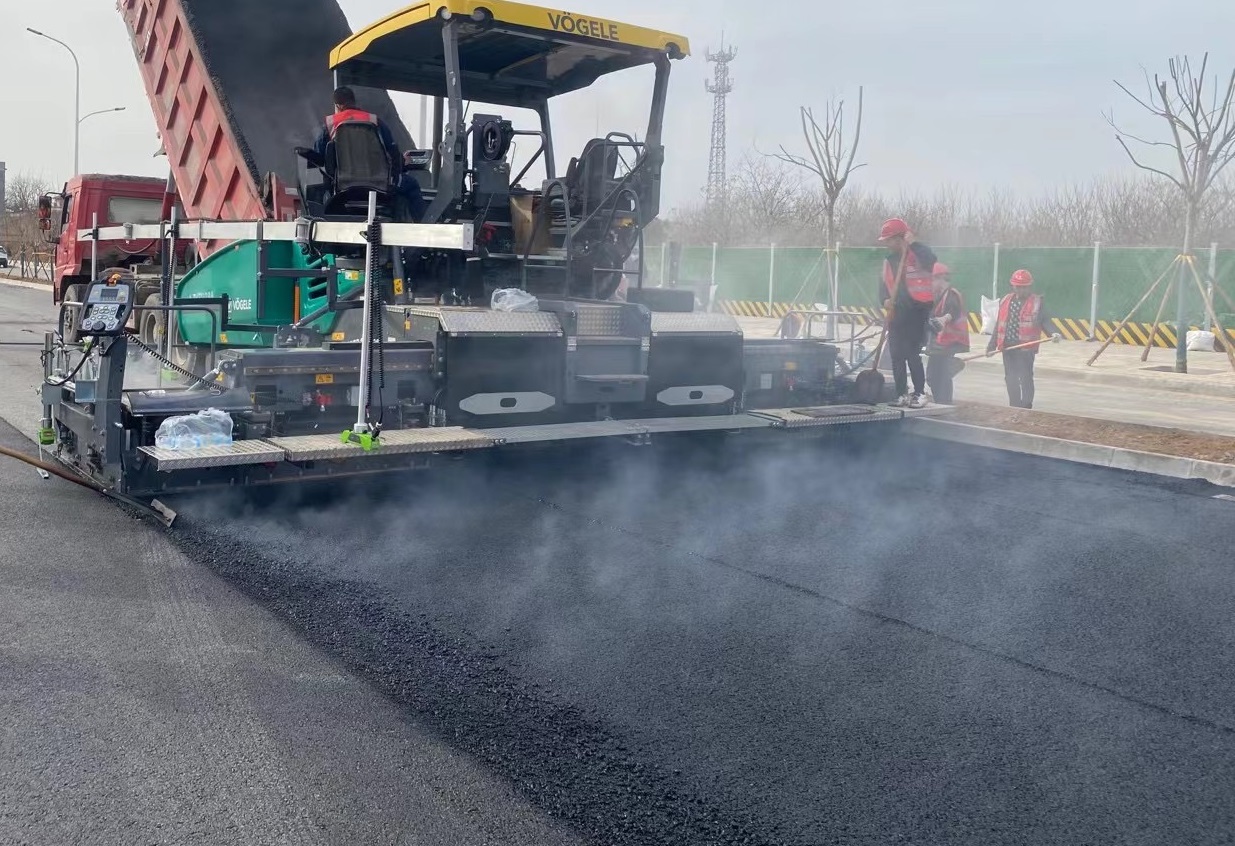 沥青混凝土施工